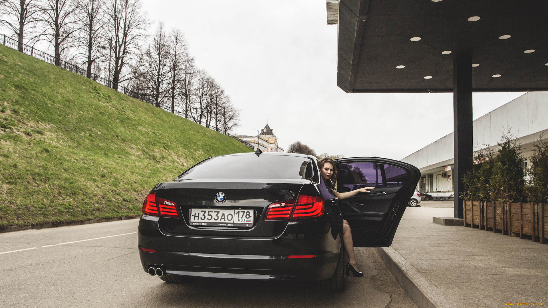 , -  , bmw